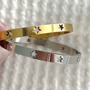 2 Hinged Bangle Bracelets Gold and Silver with Stars